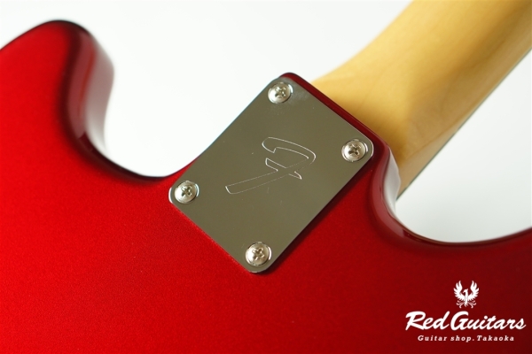 Made in Japan Traditional ’70s Mustang - Candy Apple Red